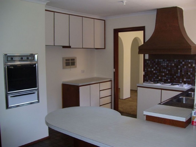 1/991 High St Road, Glen Waverley VIC 3150