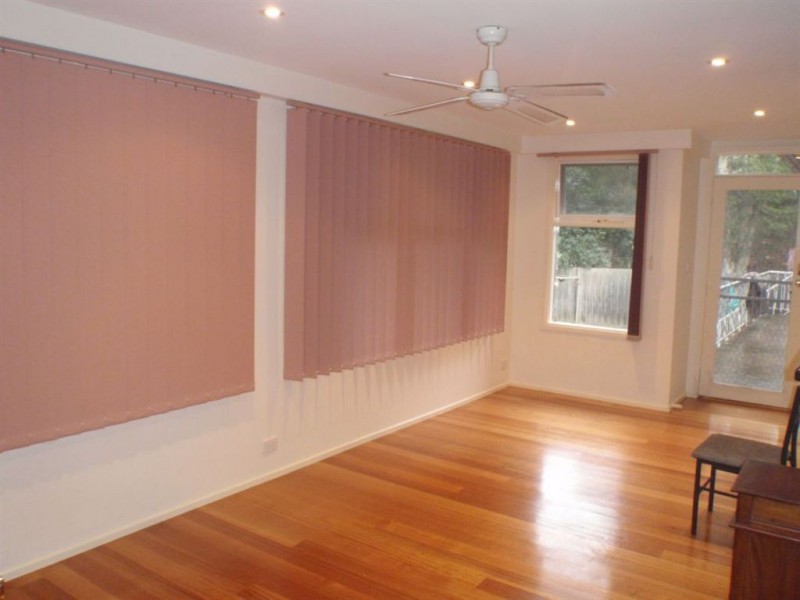 23 Greenways Road, Glen Waverley VIC 3150