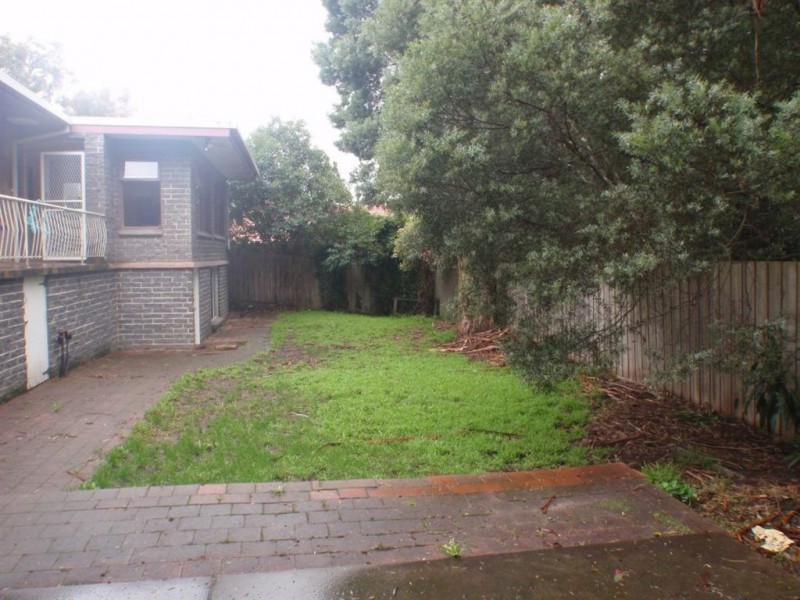 23 Greenways Road, Glen Waverley VIC 3150