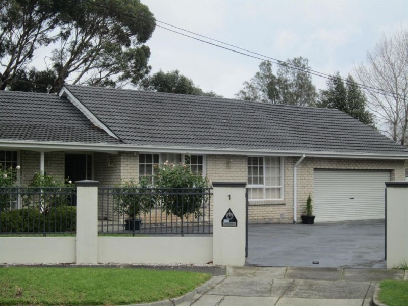 1 Edith Court, Bentleigh East VIC 3165