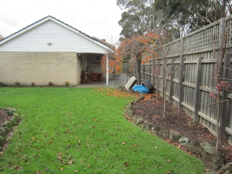 1 Edith Court, Bentleigh East VIC 3165