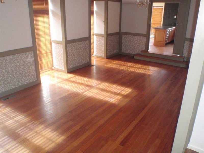 14 Crestmont Drive, Glen Waverley VIC 3150