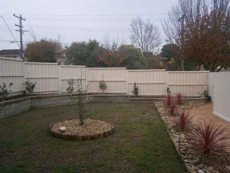 37 Middlebourgh Road, Burwood VIC 3125