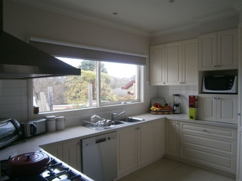 37 Middlebourgh Road, Burwood VIC 3125