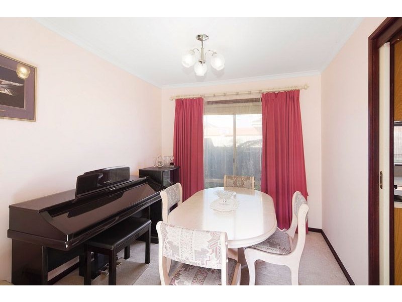 2/5 Fernhill Street, Glen Waverley VIC 3150