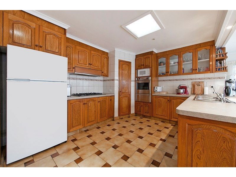 3 Houston Court, Box Hill South VIC 3128