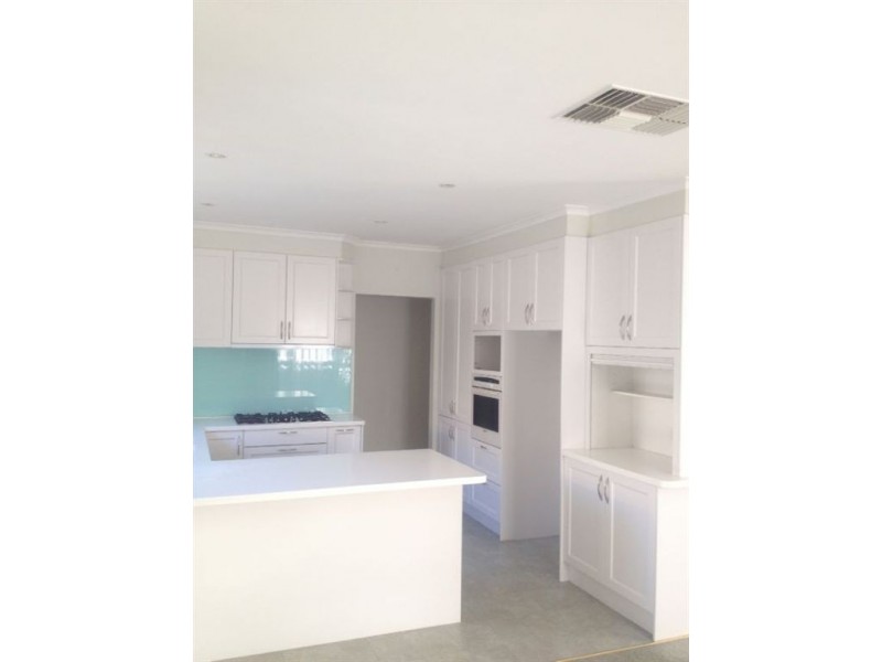 1/24 Myrtle Street, Glen Waverley VIC 3150