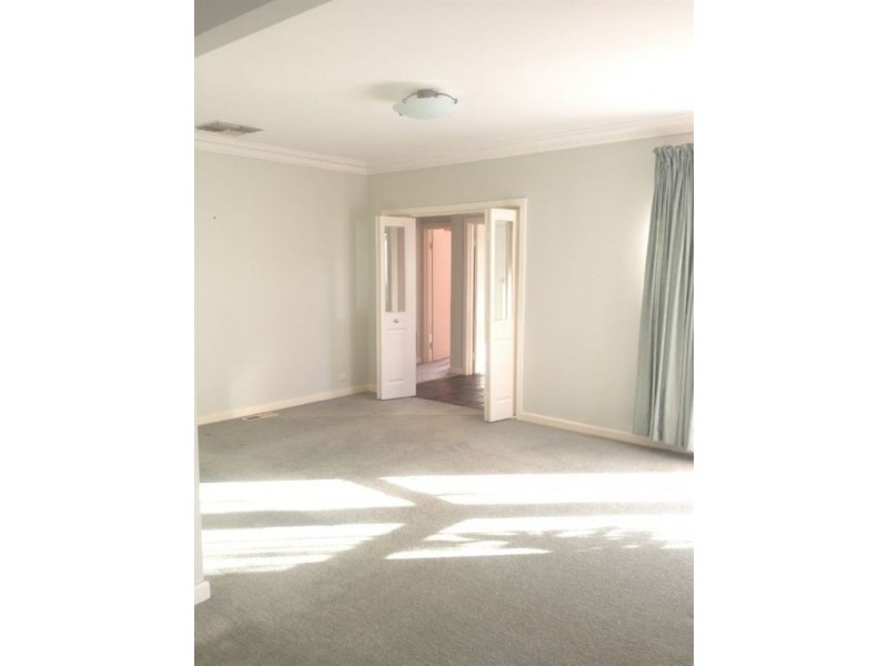 1/24 Myrtle Street, Glen Waverley VIC 3150