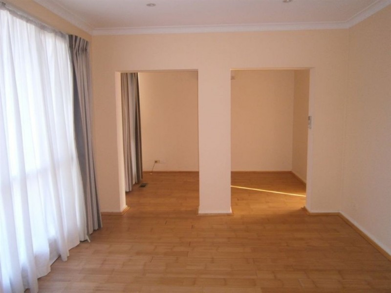 10/143-149 Coleman Parade, Glen Waverley VIC 3150