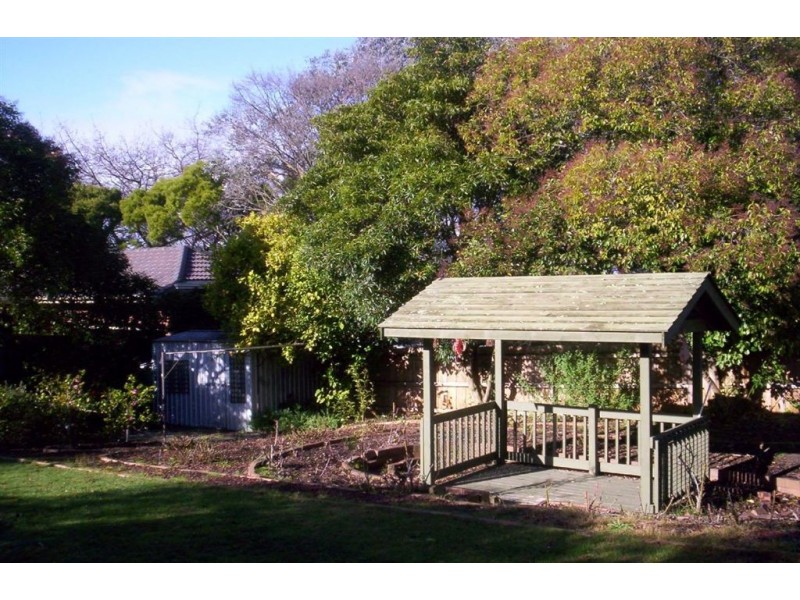 34 Cratloe Road, Mount Waverley VIC 3149