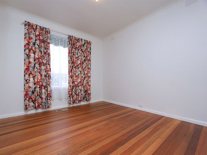 13 Myrtle Street, Glen Waverley VIC 3150