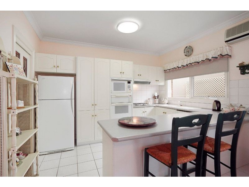 1/26 Irving Street, Mount Waverley VIC 3149