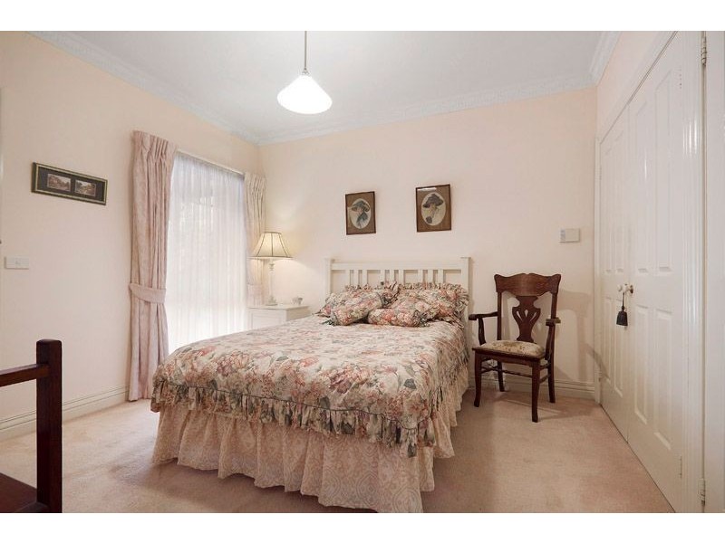 1/26 Irving Street, Mount Waverley VIC 3149