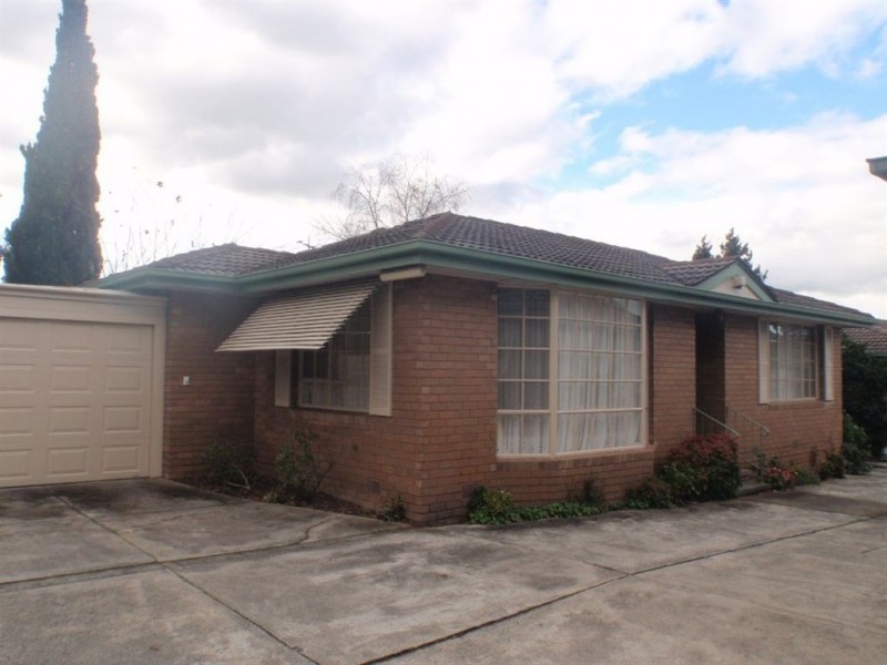 2/216 Lawrence Road, Mount Waverley VIC 3149