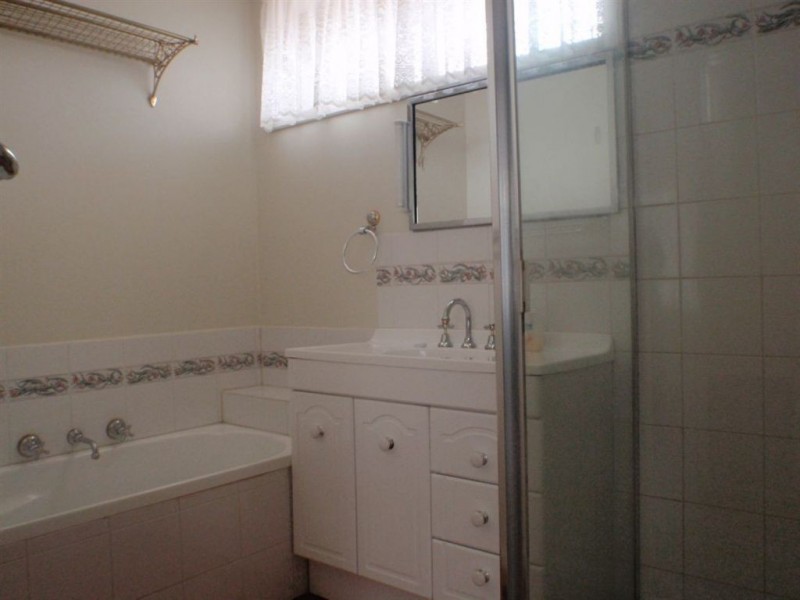 2/216 Lawrence Road, Mount Waverley VIC 3149