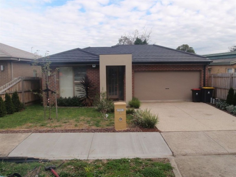 63 Panoramic Grove, Glen Waverley VIC 3150