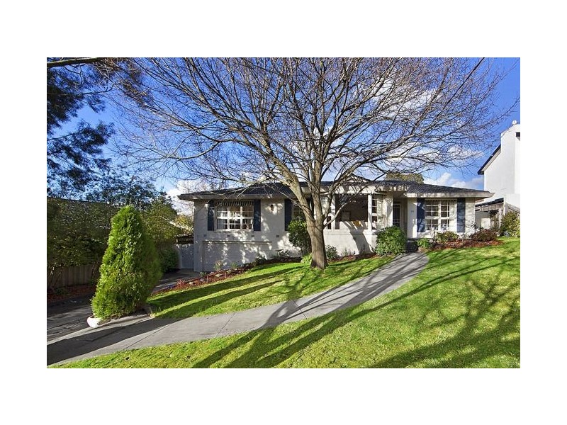 330 Gallaghers Road, Glen Waverley VIC 3150