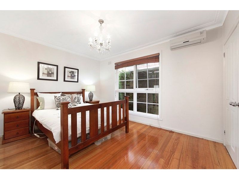 330 Gallaghers Road, Glen Waverley VIC 3150