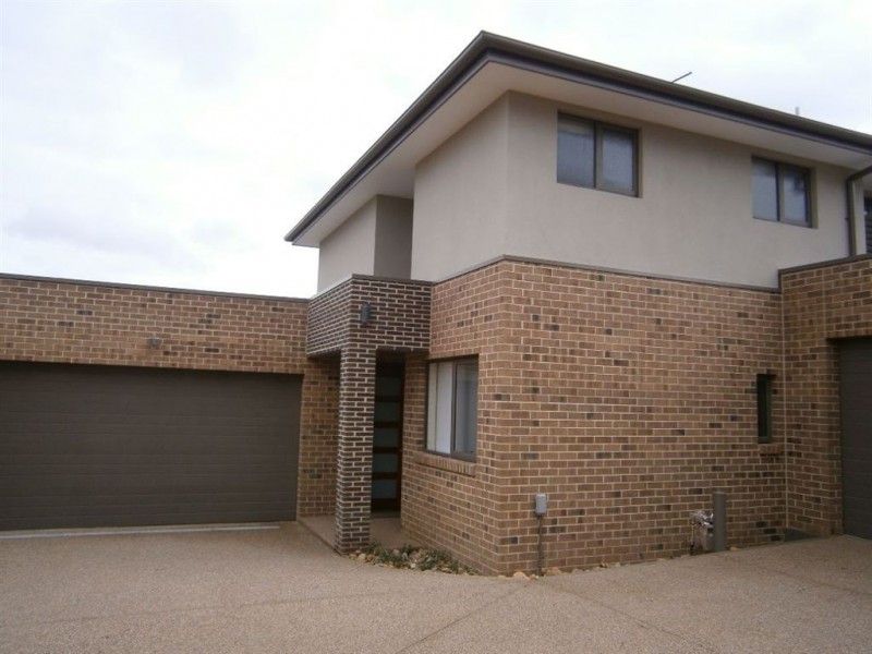 2/11 Dion Road, Glen Waverley VIC 3150
