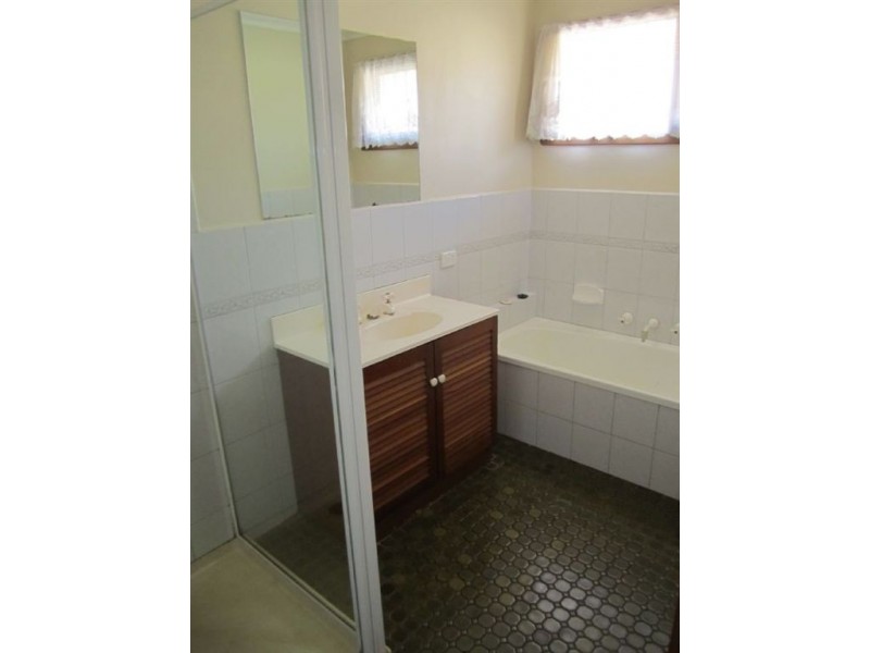 74 King Arthur Drive, Glen Waverley VIC 3150
