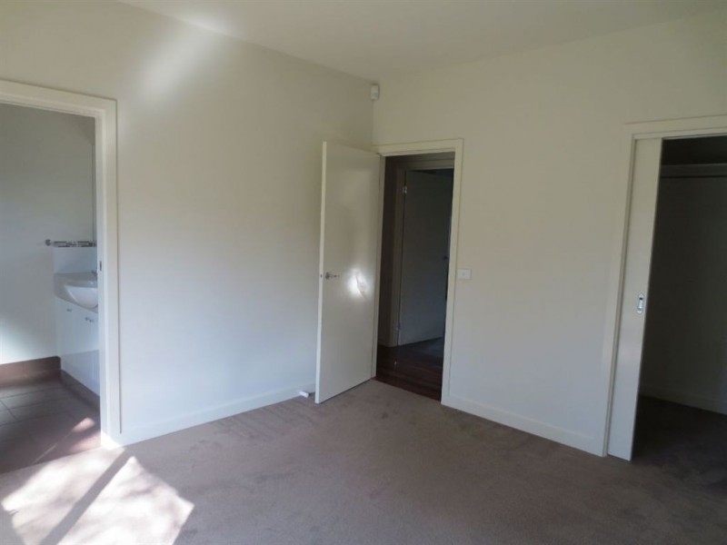 7B Headingley Road, Mount Waverley VIC 3149