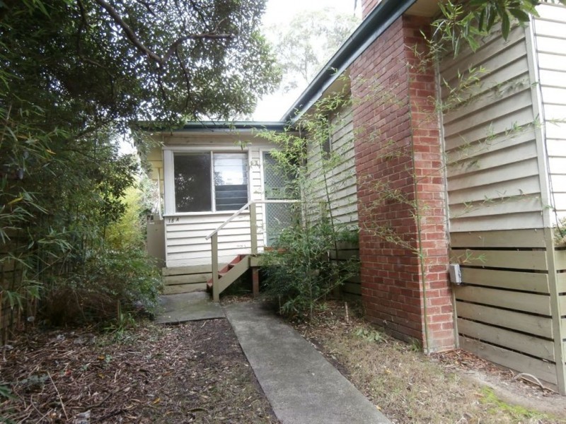 18A The Boulevard, Glen Waverley VIC 3150