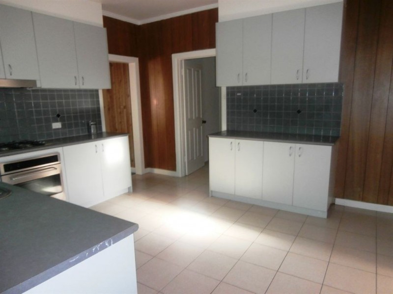 1/13 Dover Street, Oakleigh East VIC 3166