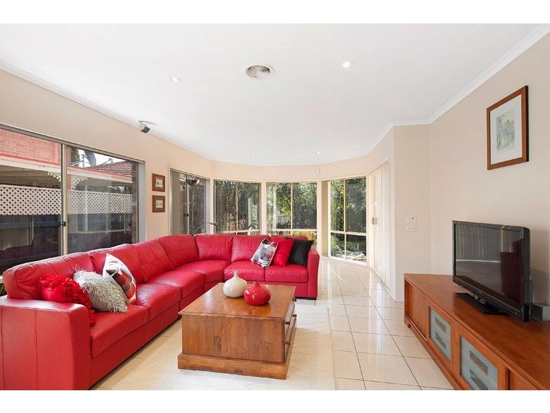 1 Earls Court, Wantirna South VIC 3152