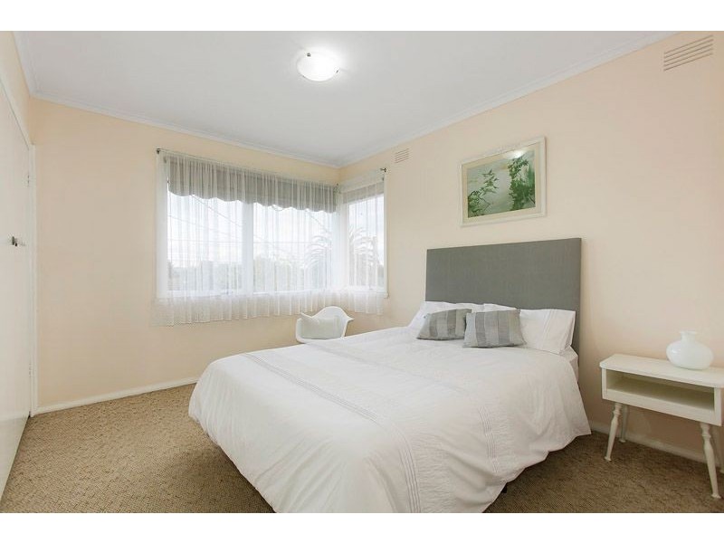 6 St Andrews Court, Mount Waverley VIC 3149