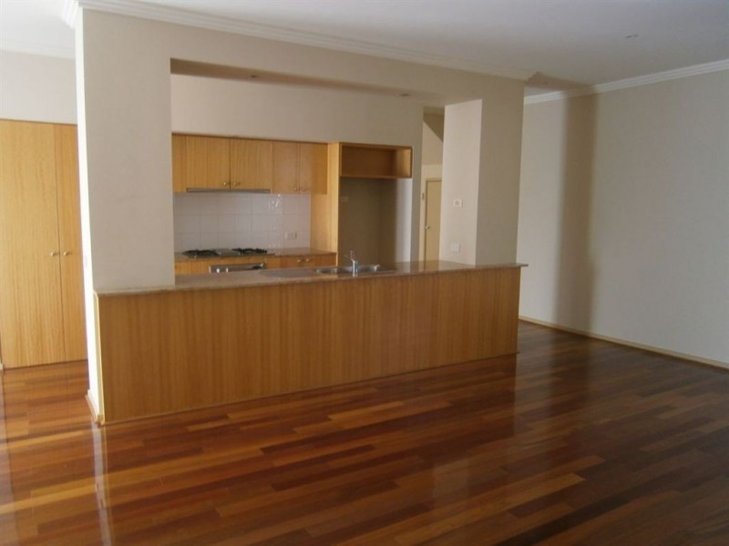 10 Lakeview Court, Glen Waverley VIC 3150