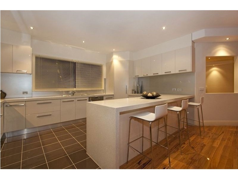 37 Medina  Road, Glen Waverley VIC 3150