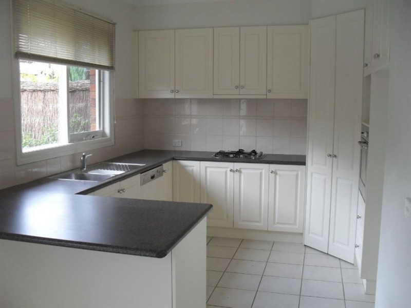 1/48 Panoramic Grove, Glen Waverley VIC 3150