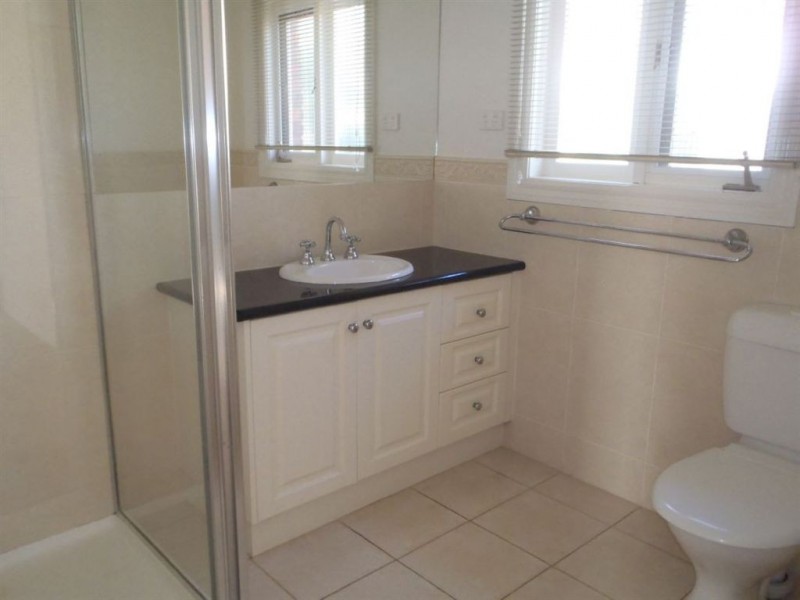 1/48 Panoramic Grove, Glen Waverley VIC 3150