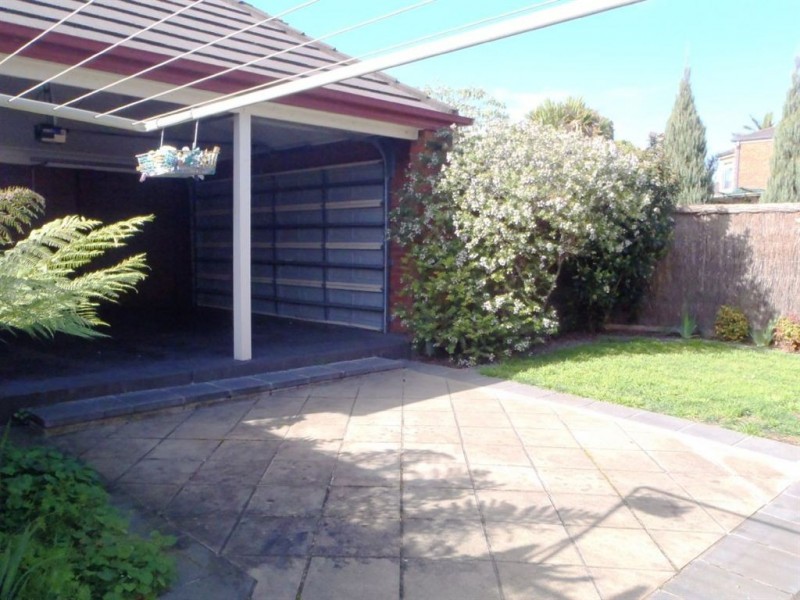 1/48 Panoramic Grove, Glen Waverley VIC 3150