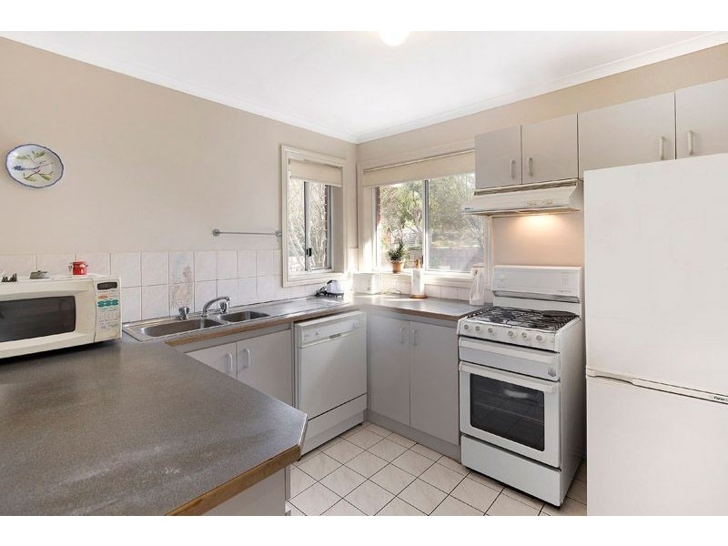 1/2 Petter Street, Glen Waverley VIC 3150