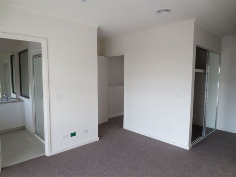 116 Stadium Cct, Mulgrave VIC 3170