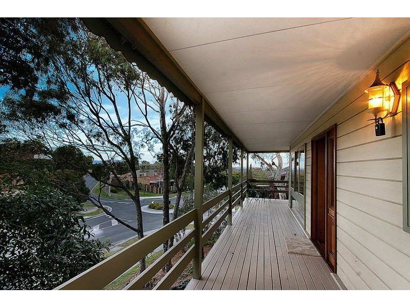 1 Solway Drive,, Glen Waverley VIC 3150