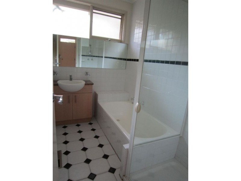 2/59 Iris Road, Glen Iris VIC 3146