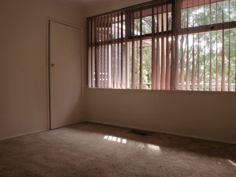 23 Greenways Road, Glen Waverley VIC 3150