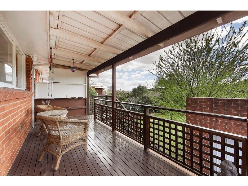 17 Davis Street, Burwood East VIC 3151