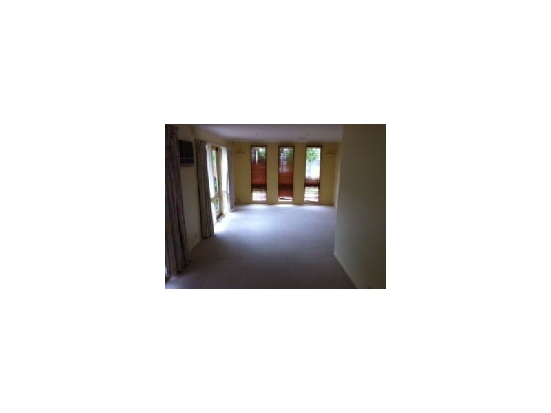 993 High Street Road, Glen Waverley VIC 3150