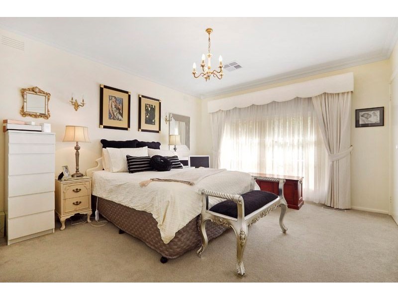 14 Creswick Street, Glen Waverley VIC 3150