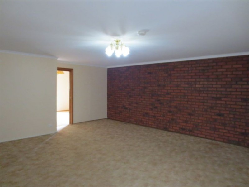 8 Shield Court, Glen Waverley VIC 3150