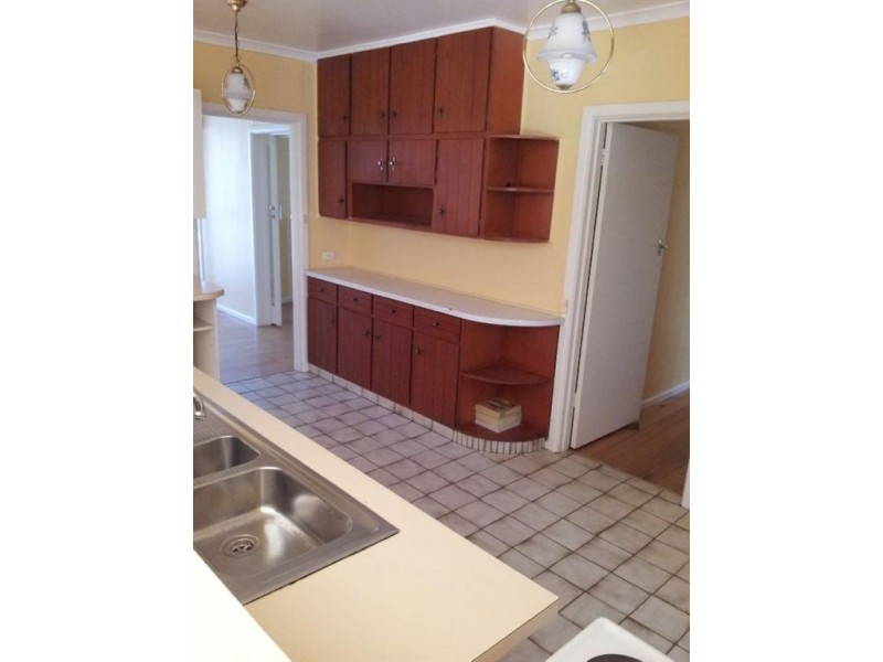 53 Larch Crescent, Mount Waverley VIC 3149