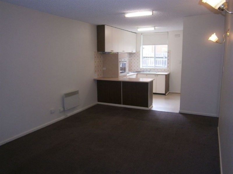 1/60 Ferntree Gully Road, Oakleigh East VIC 3166