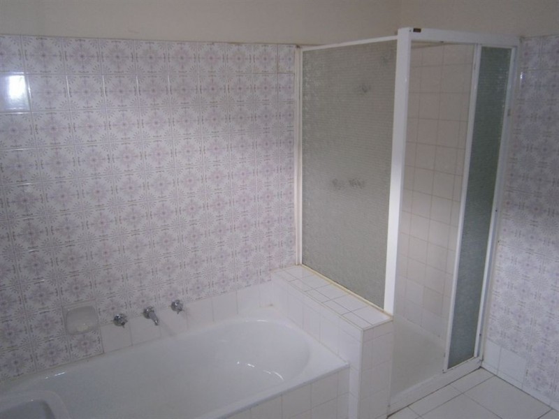 1/60 Ferntree Gully Road, Oakleigh East VIC 3166