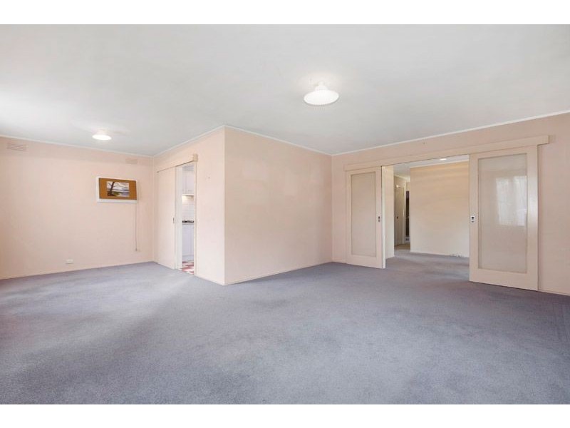 9 Winmalee Drive, Glen Waverley VIC 3150