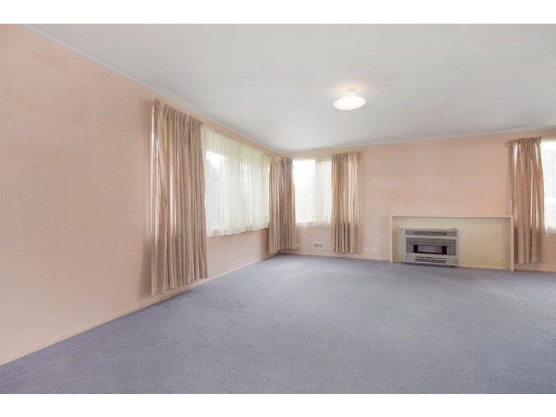 9 Winmalee Drive, Glen Waverley VIC 3150