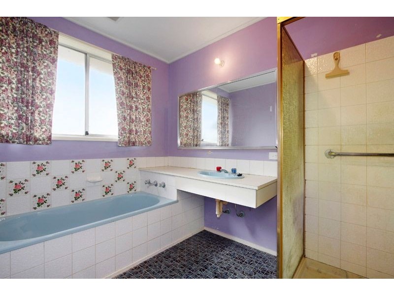 9 Winmalee Drive, Glen Waverley VIC 3150