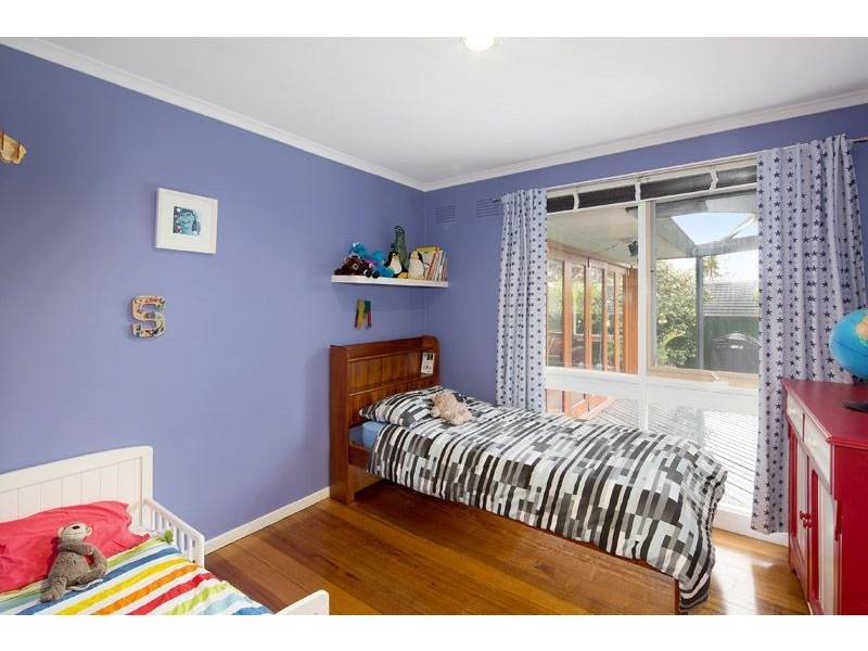 6 Chapman Boulevard, Glen Waverley VIC 3150